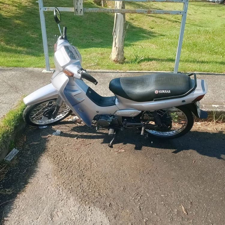 Moto em dia