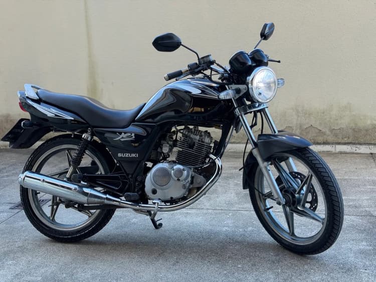 Suzuki en 125 Yes impecável!!!!