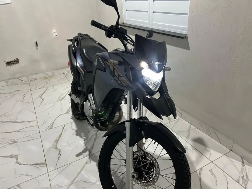 XRE 300