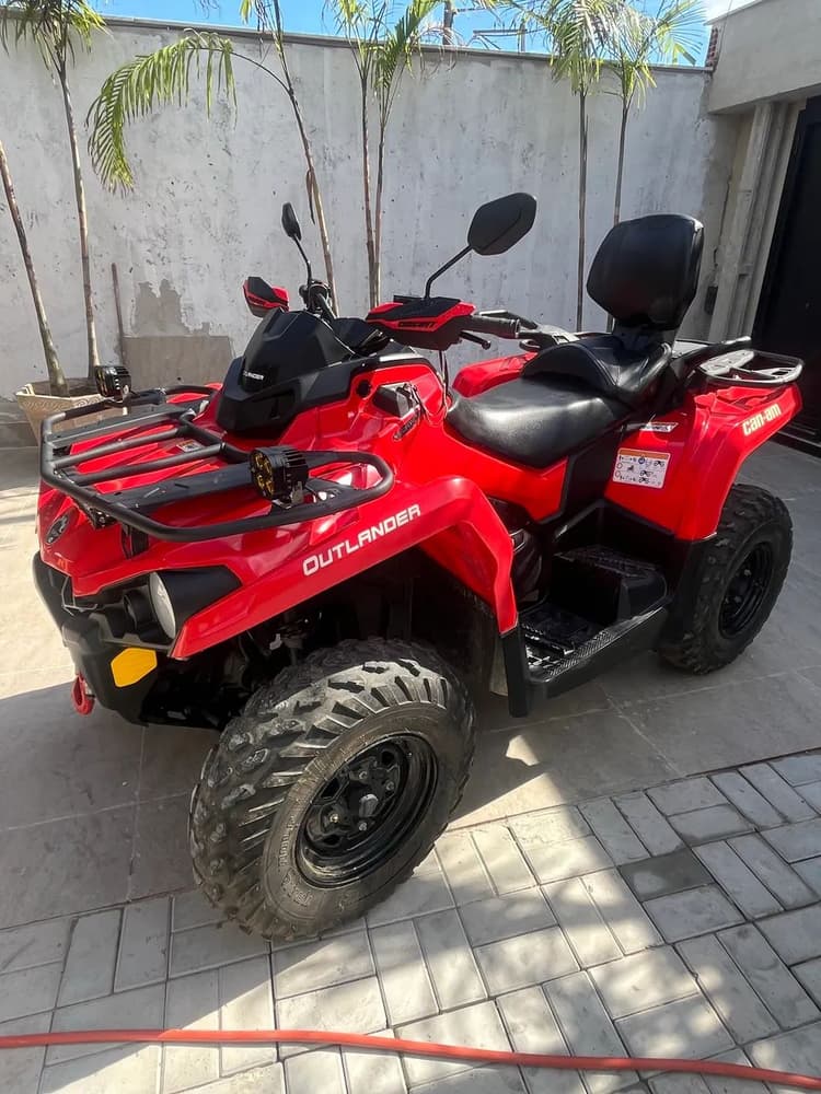 CAN AM 570 