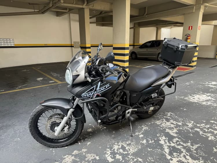Transalp 700