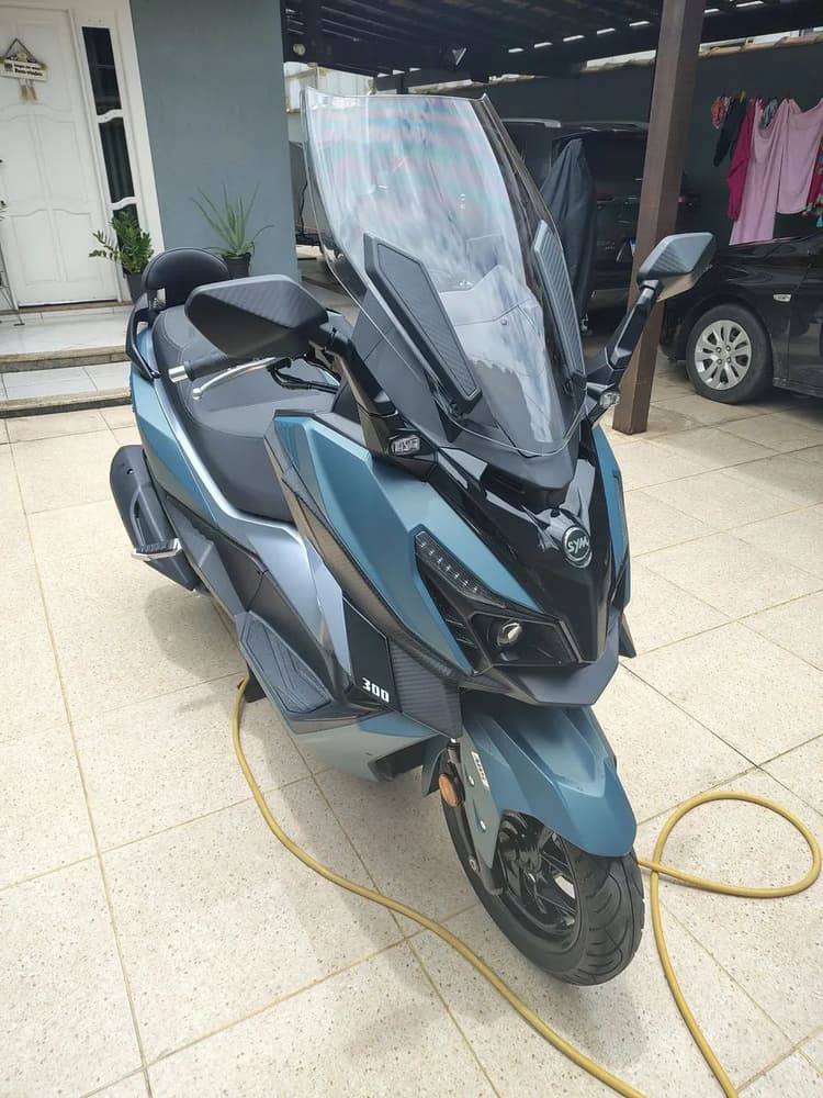 SCOOTER DAFRA CRUISYM 300