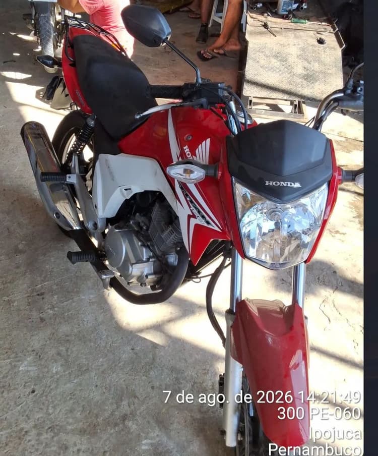 Cg 150 a última, com freio combinado 