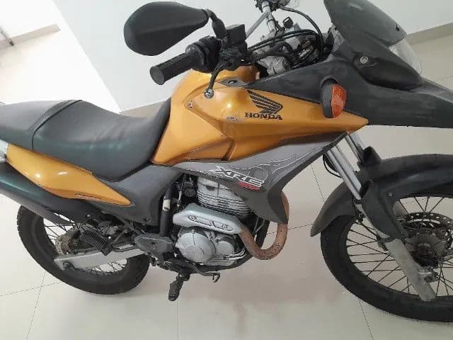 VENDO XRE300  2010