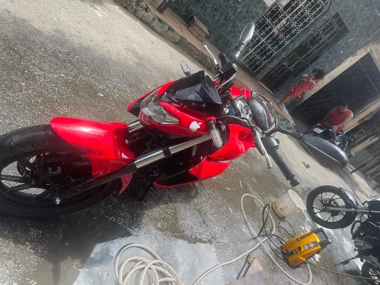 Fazer 250