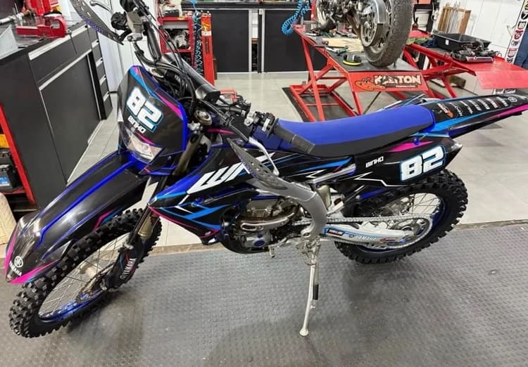 MOTO WR 450 F