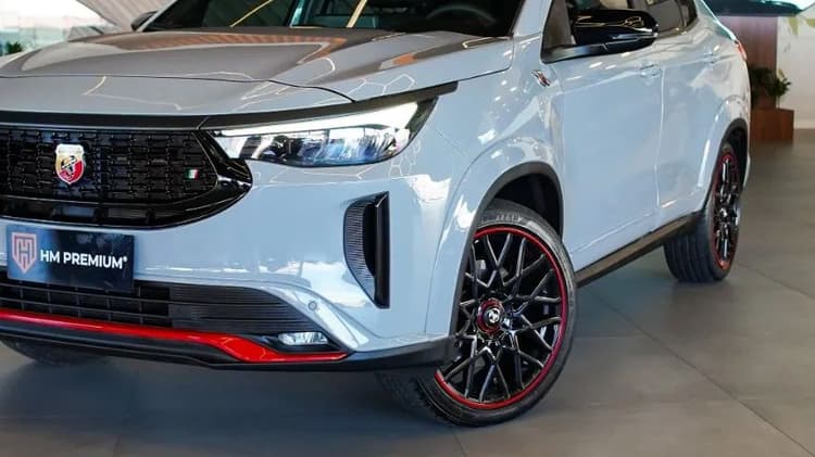 Fiat Fastback Abarth Turbo Flex 1.3 Aut. 2024