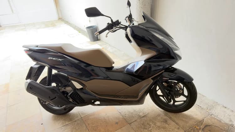 Honda Pcx Dlx 2025 *EXTRA*