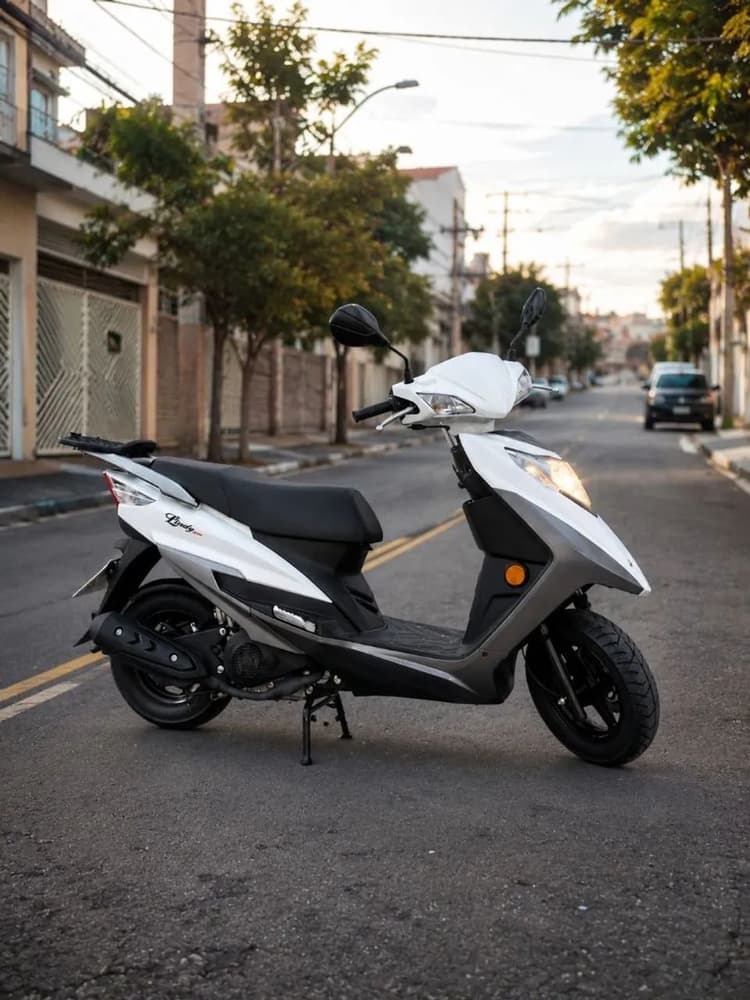 LINDY 125 Impecável