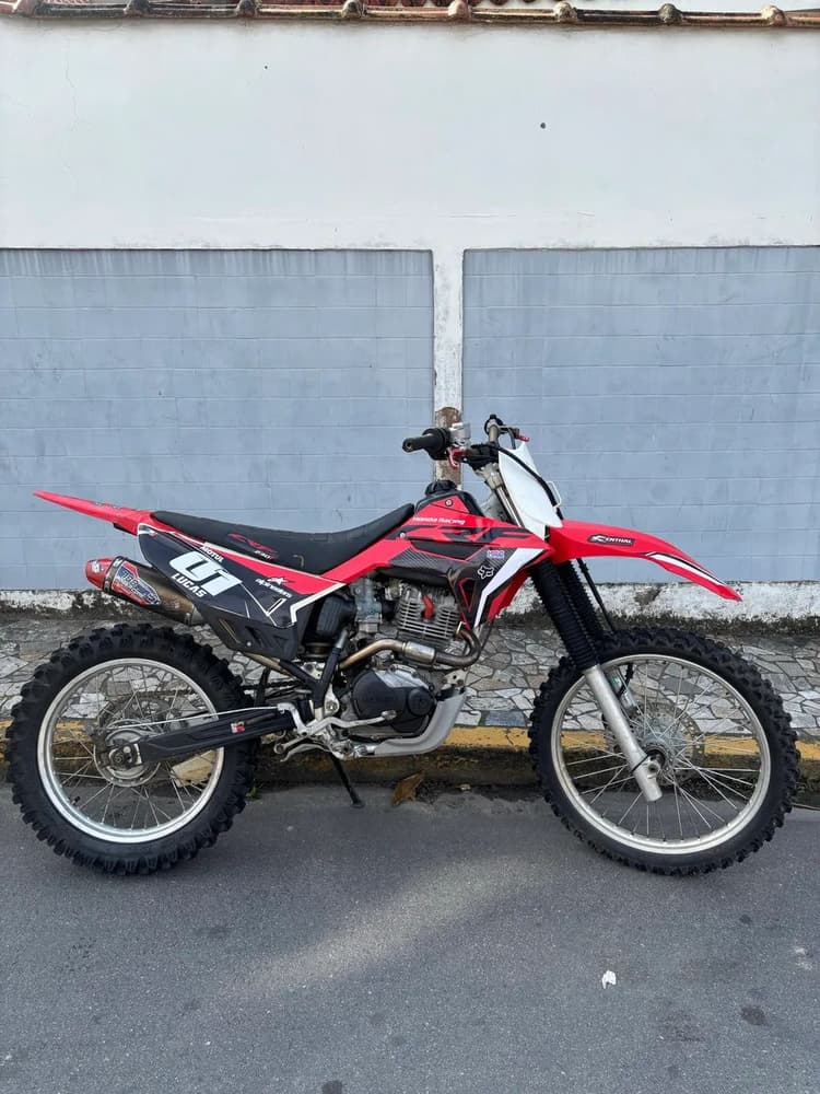CRF 230 