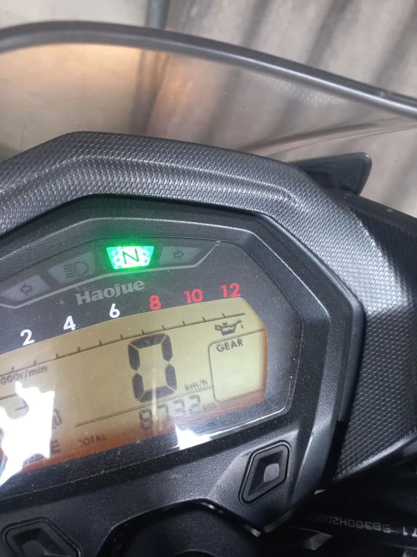 moto zerada 8700km