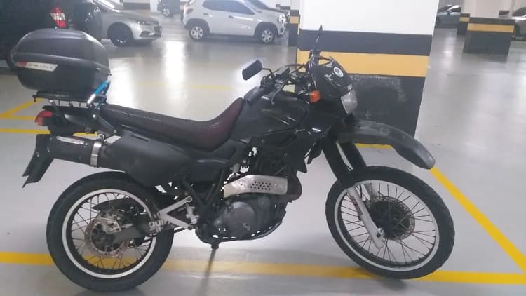 XT600e pronta para rodar