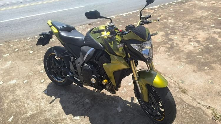 Cb1000 
