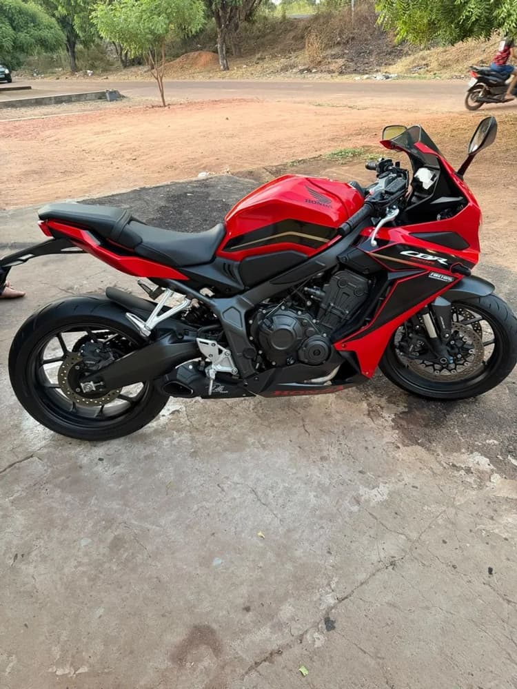 CBR 650 2024