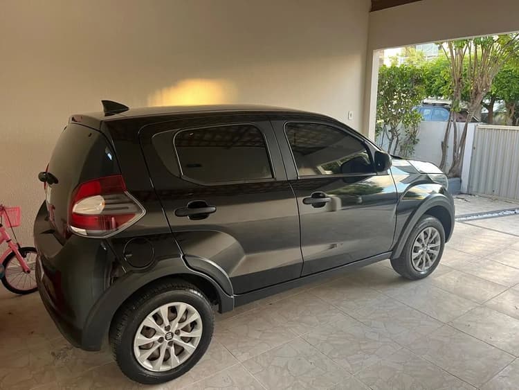 Fiat Mobi Like 1.0 Fire Flex 5P. 2021