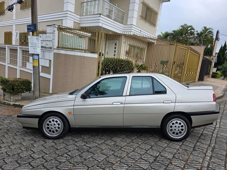Alfa Romeo 155 Super 1996
