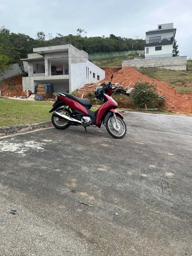 Moto biz 