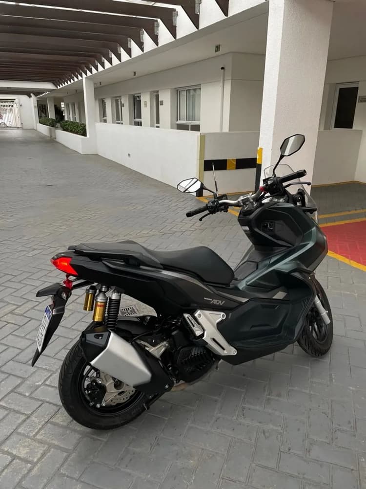 Adv 150