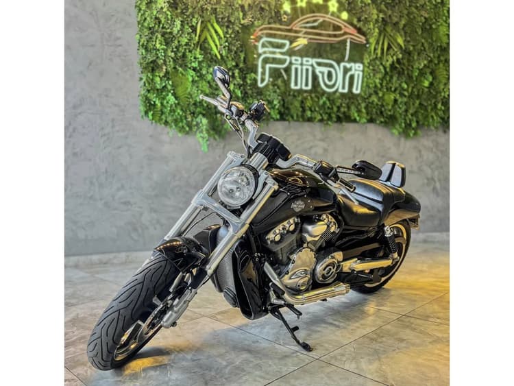 Harley-davidson V-rod 1130cc vrsca 2011