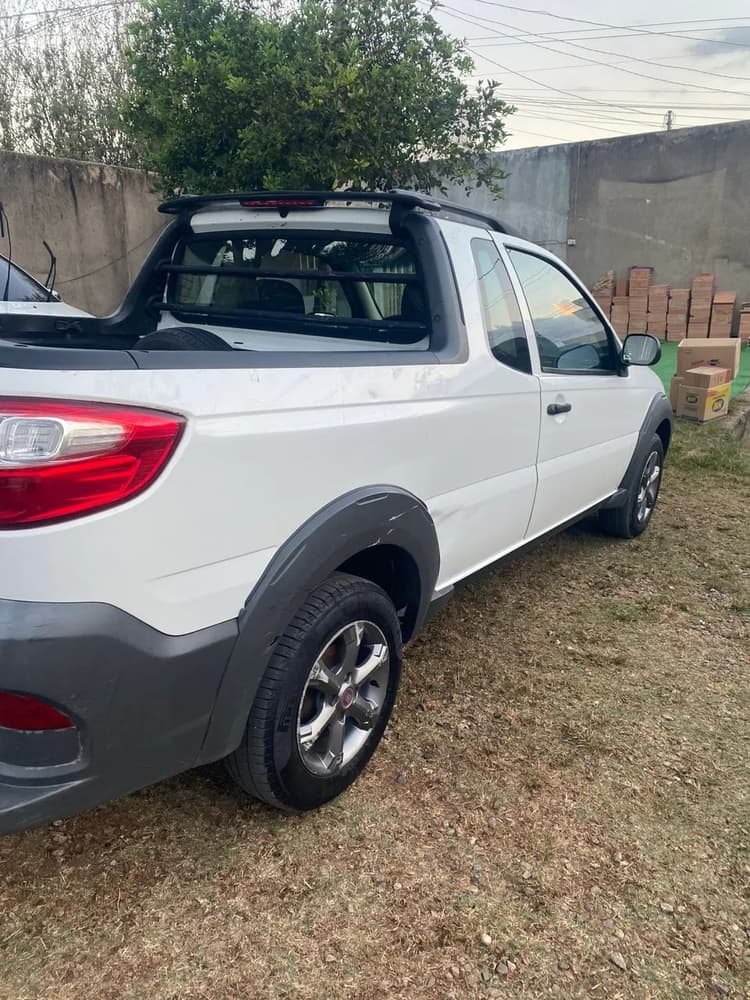 Fiat Strada Working 1.4 MPI Fire Flex 8V CE 2014