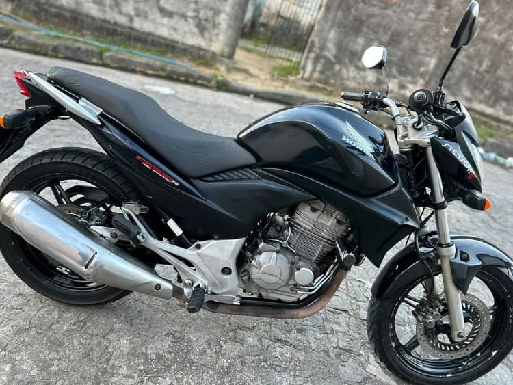 Moto cb 300 ano 2012