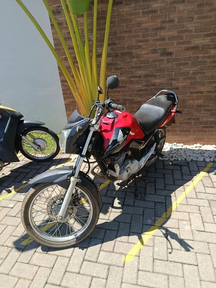 Moto em dias 