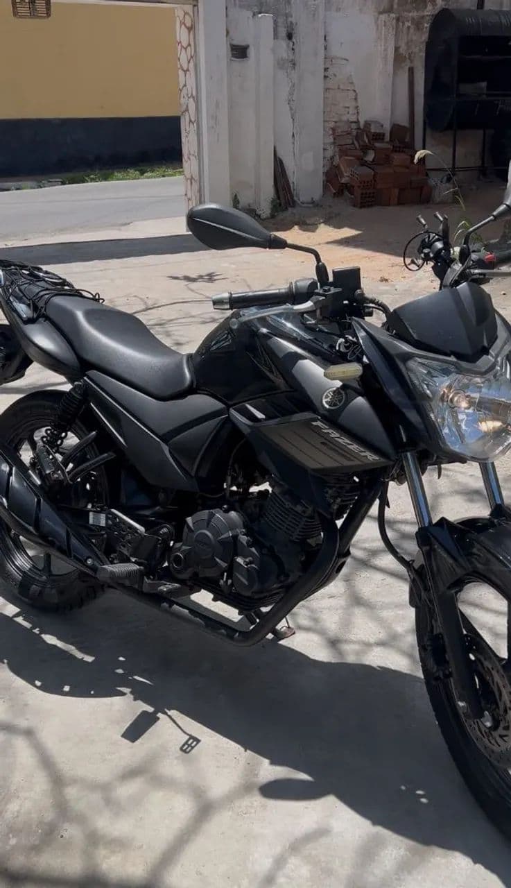 Moto em dia 