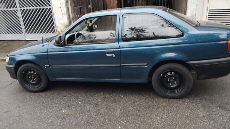 Volkswagen Logus 1.6 / CLI / CL/ GL (álcool) 1994