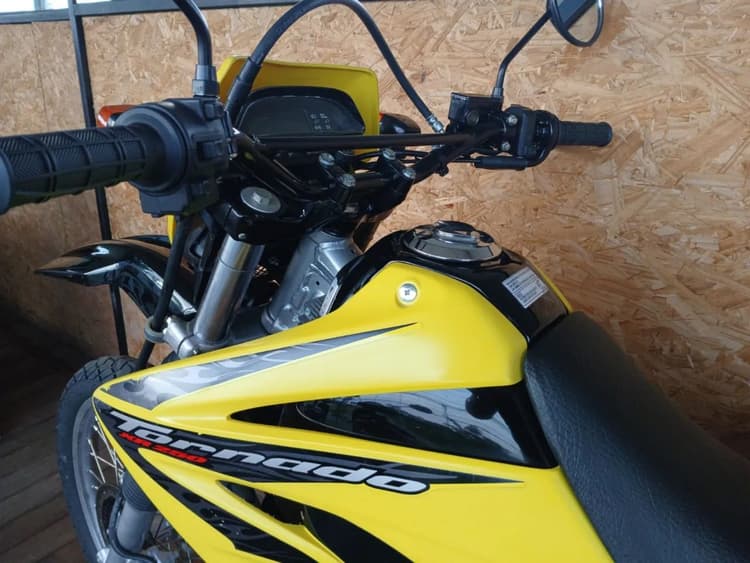 XR TORNADO 250
