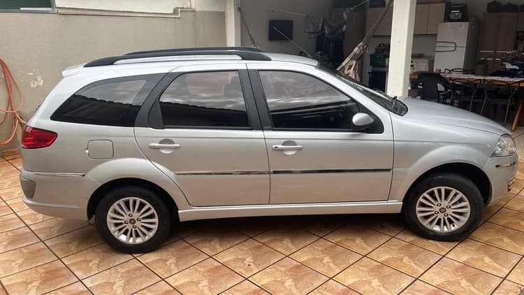 Fiat Palio Week. Attractive 1.4 Fire Flex 8V 2011