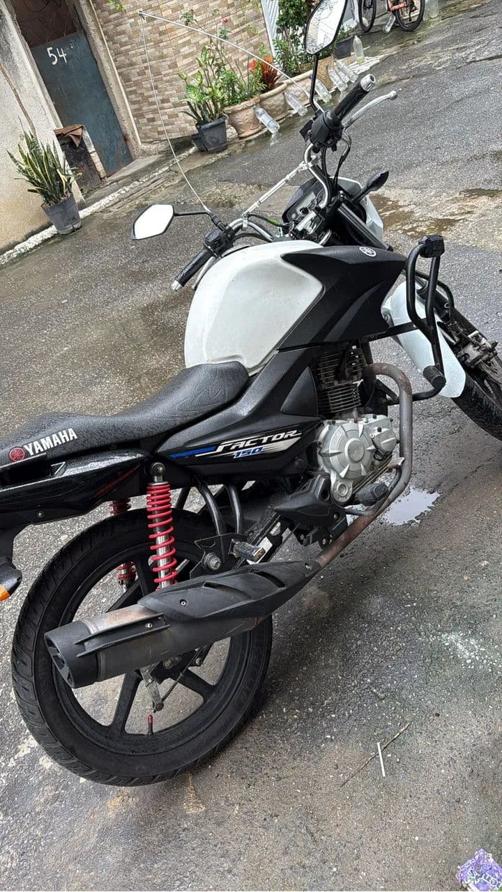 Yamaha Factor 150 ED 2016 - R$ 8.500