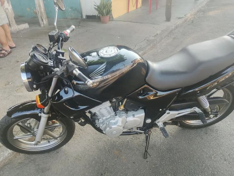 Moto cb 500