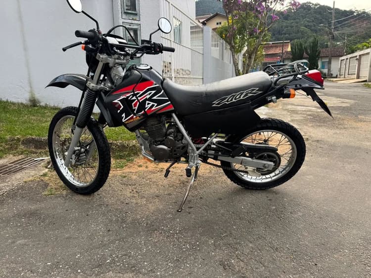 XR200 LUUUUXO 
