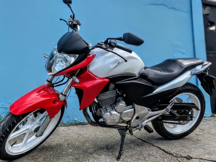 Honda CB 300R 