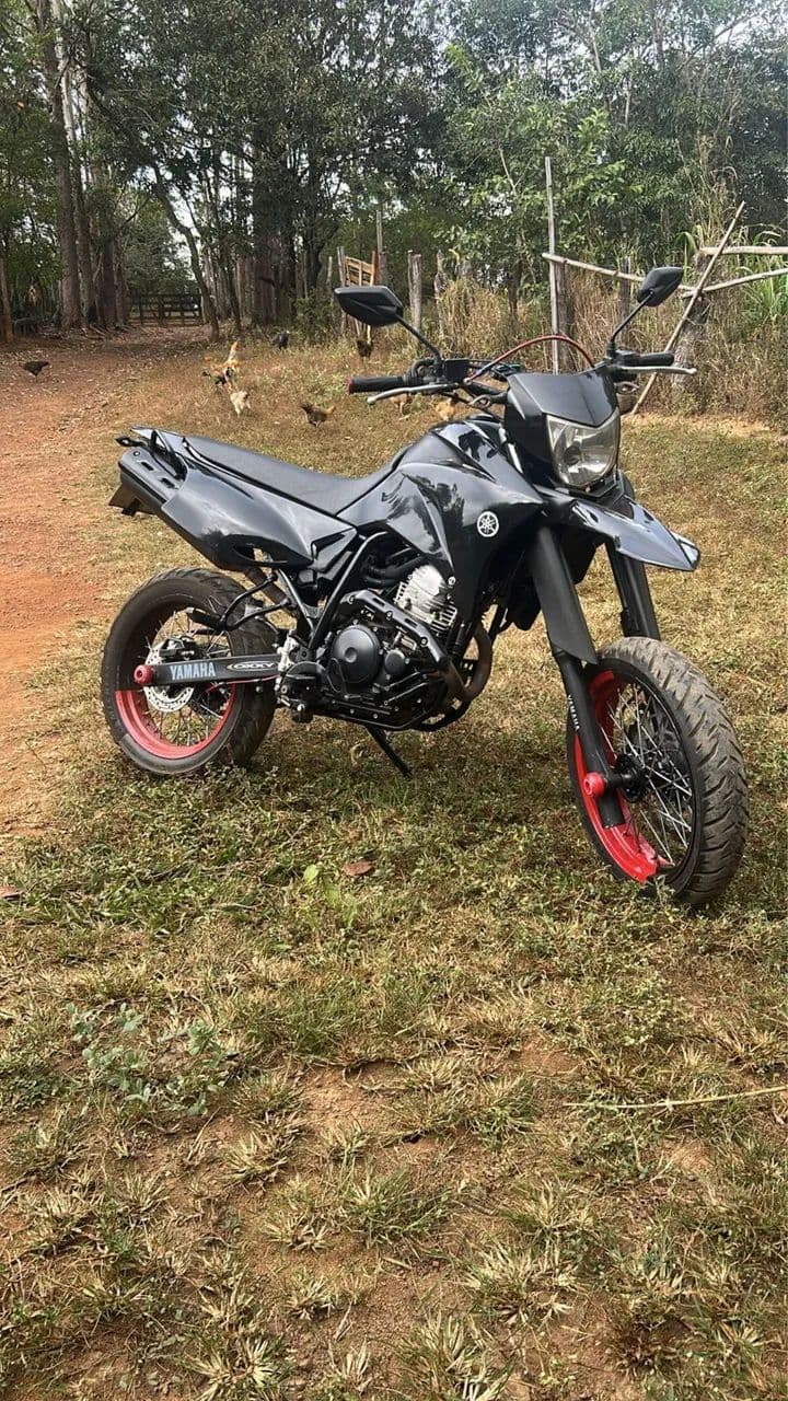 LANDER 250X 
