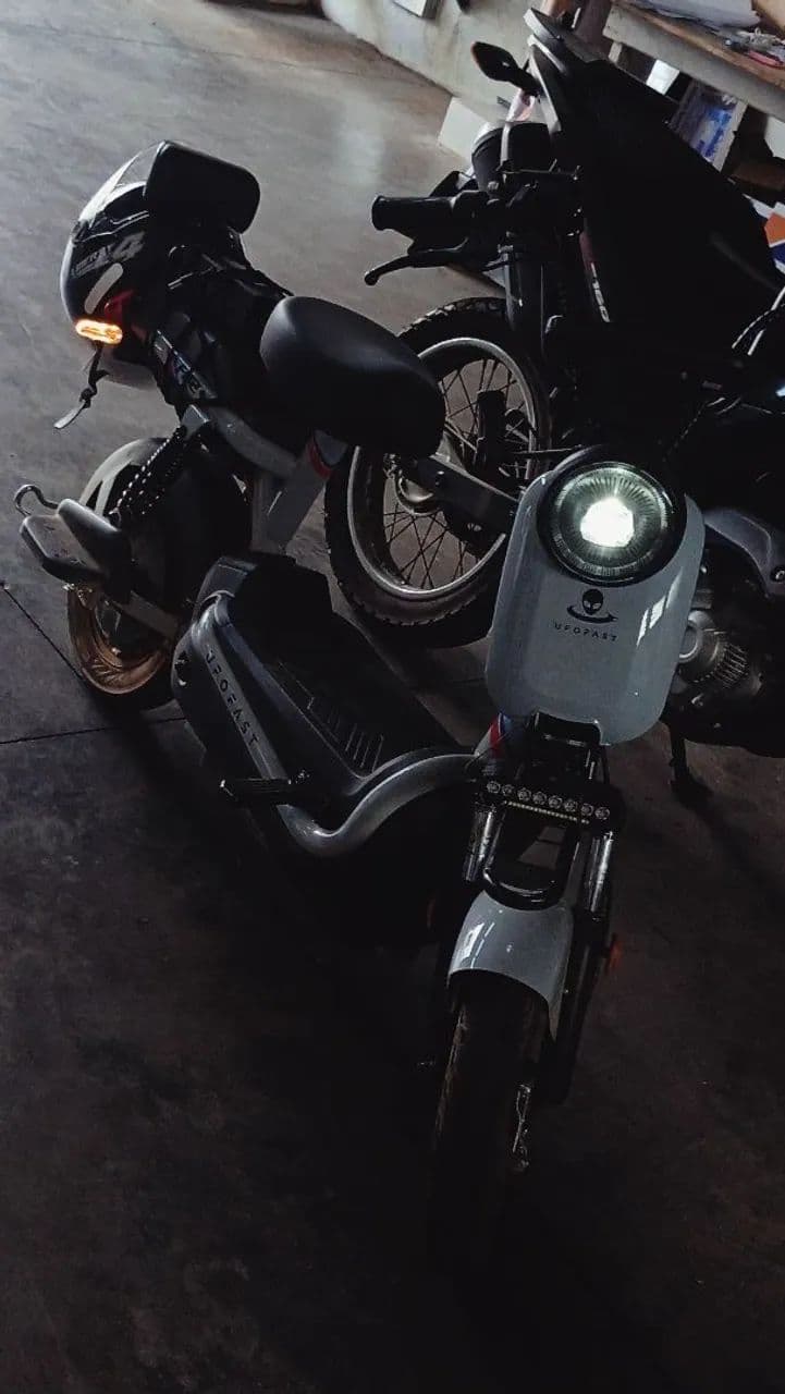 Vendo scooter usada 