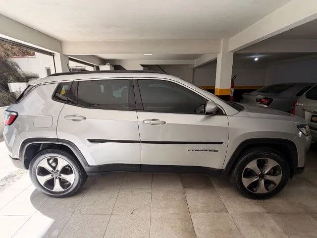 Jeep Compass Longitude 2.0 4X2 Flex 16V Aut. 2017