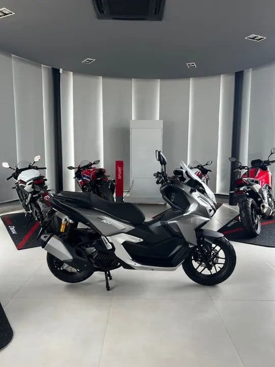 Moto Honda - ADV 160