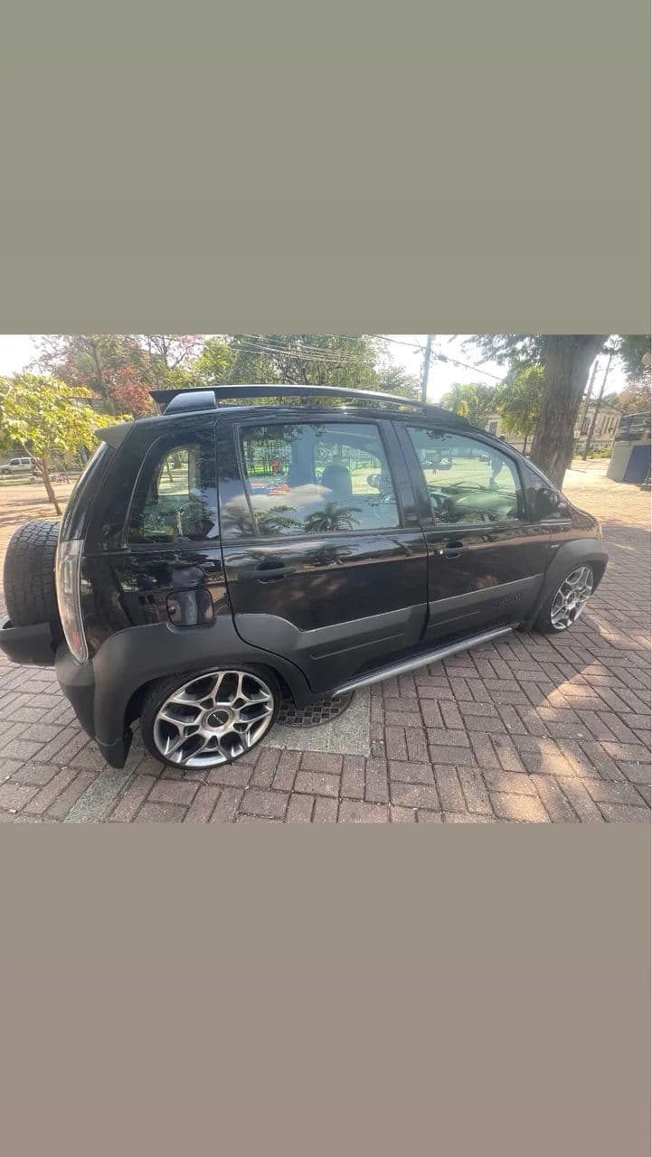 Fiat Idea Adv./ Adv.lock.dualogic 1.8 Flex 5P 2012