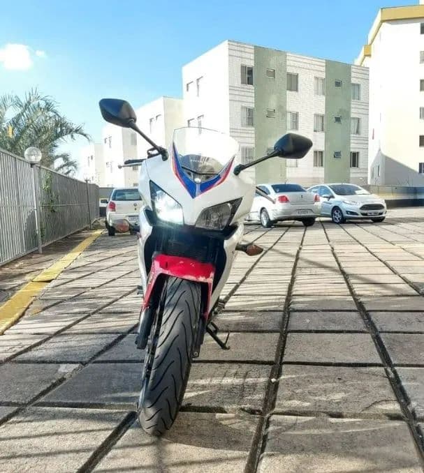 Honda CBR 500 R 2014
