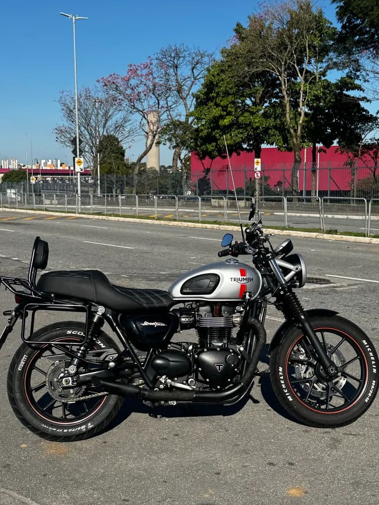 Triumph 900cc
