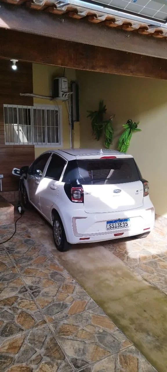 JAC E-JS1 62cv 5P Aut. (elétrico) 2023