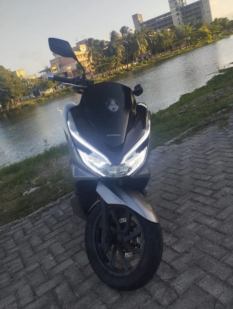 Moto pcx 150 para exigentes. 