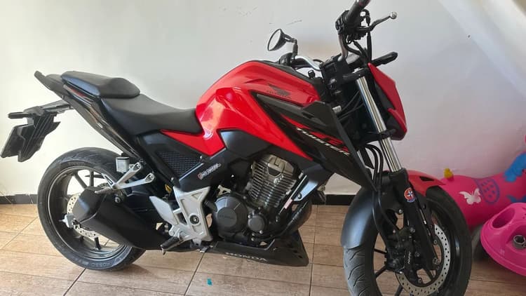 Cb 300F twister 