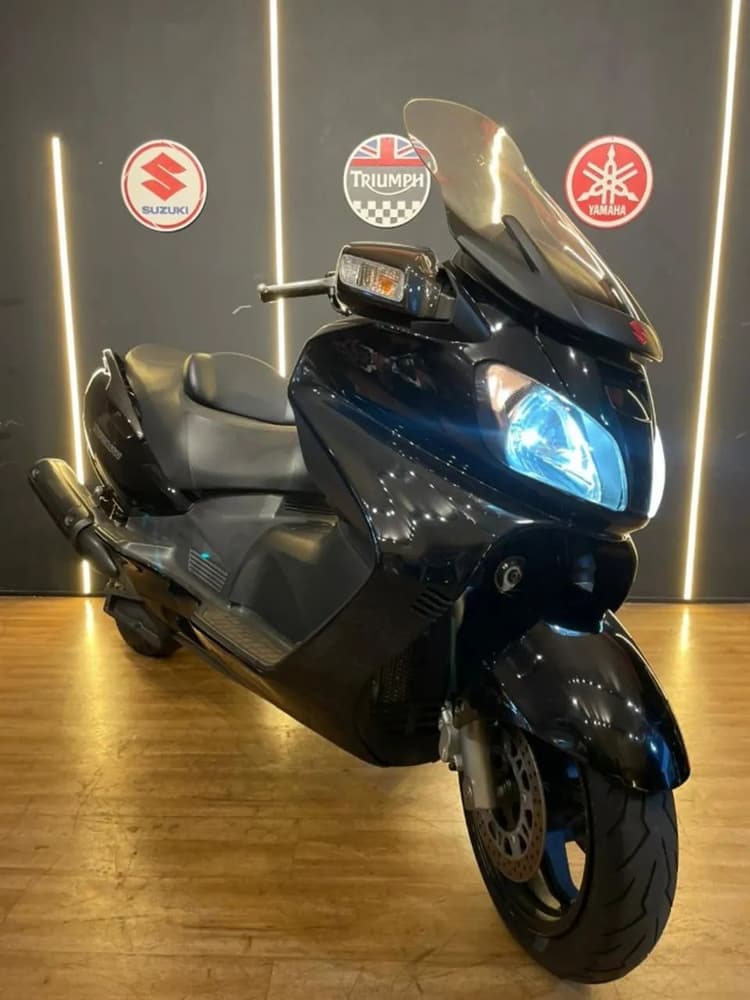SUZUKI BURGMAN 650 2012