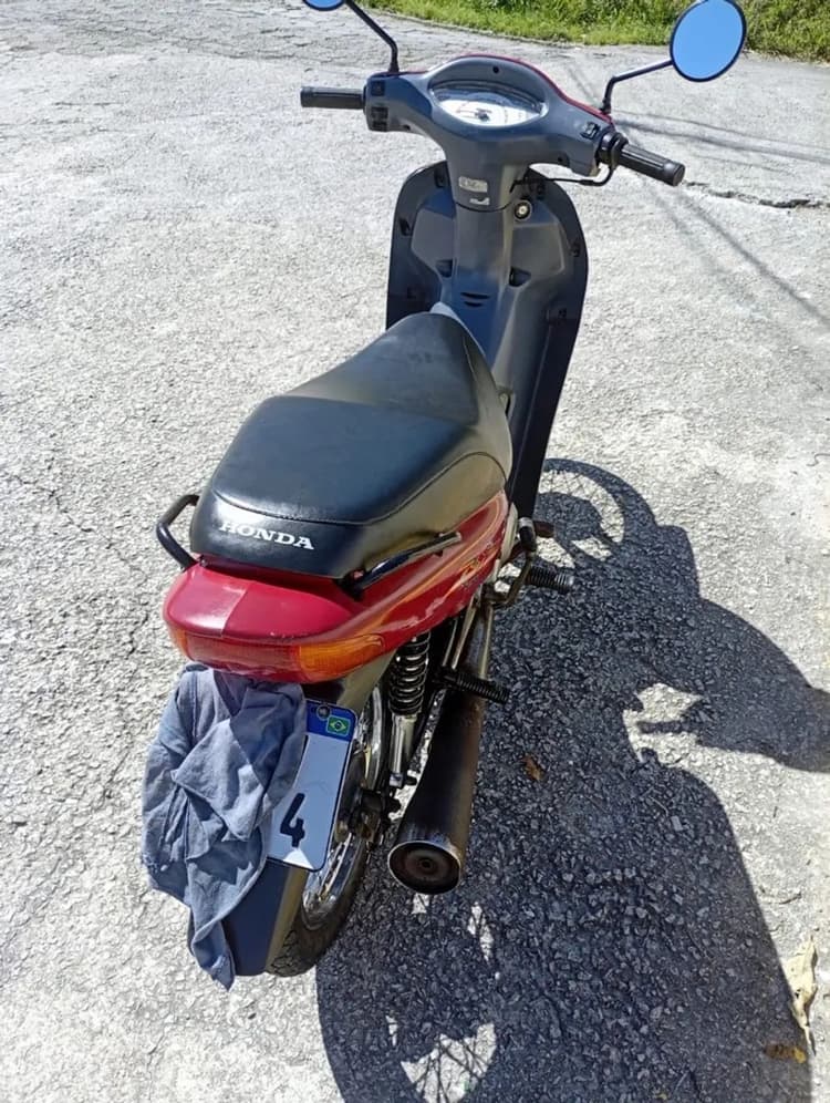 Moto biz 100/ ano 2003