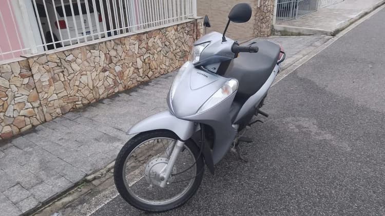 Honda biz 125 2015 