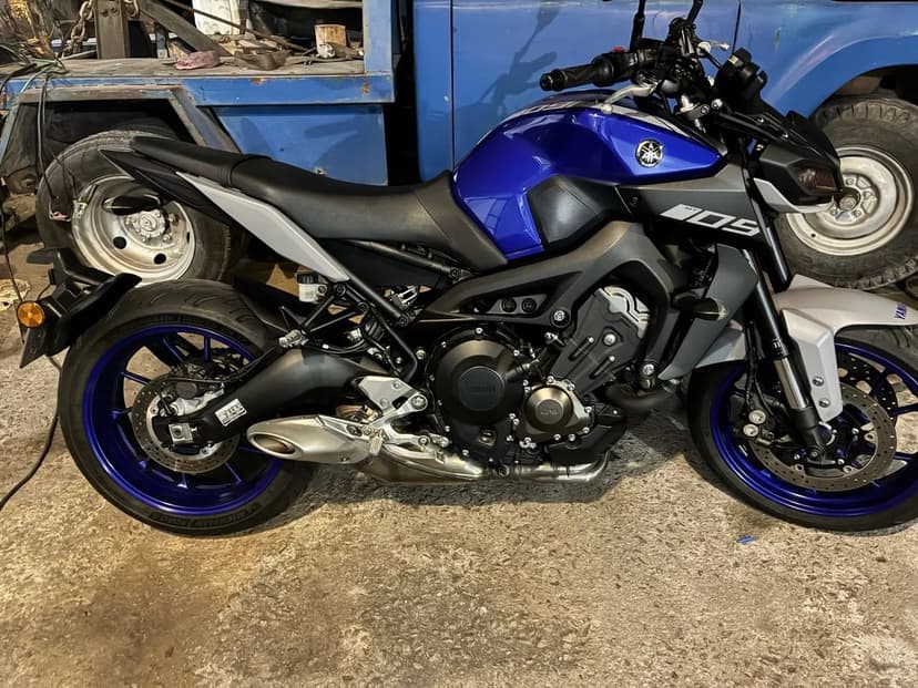 MT09 