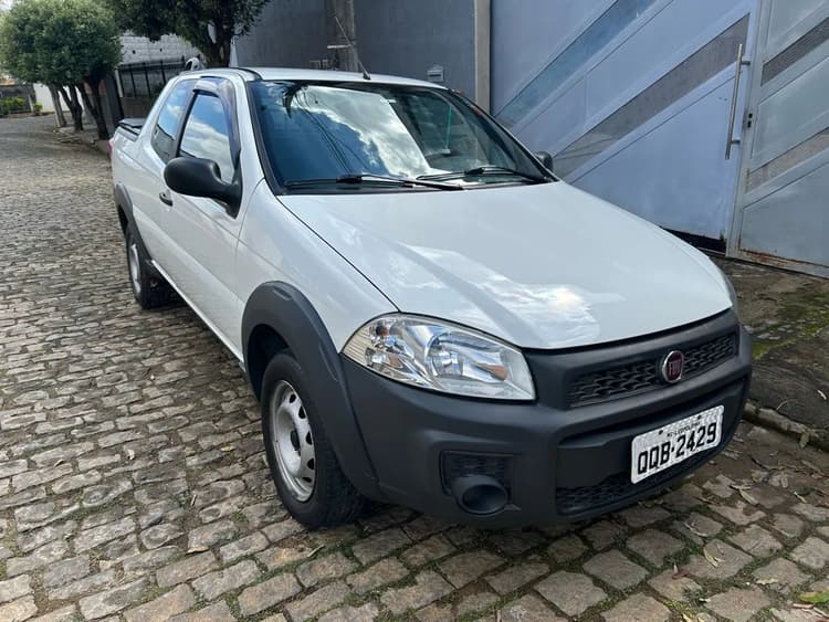 Fiat Strada Working Hard 1.4 Fire Flex 8V CD 2019