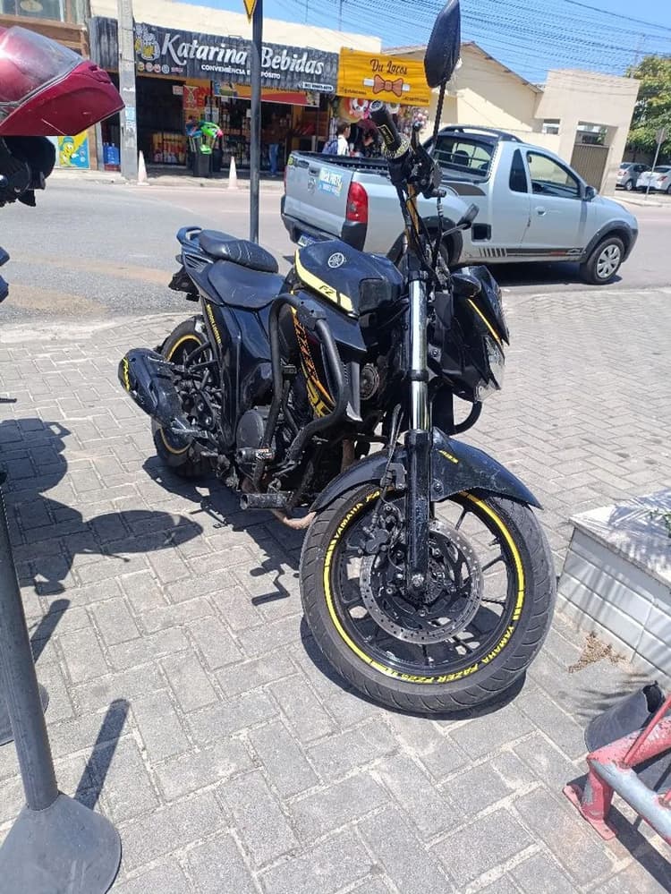 Fz250 esportiva 